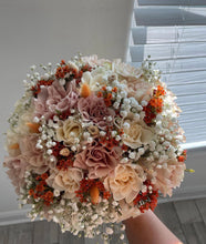 Load image into Gallery viewer, Fall For You Bouquet
