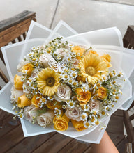 Load image into Gallery viewer, A Ray of Sunshine Bouquet
