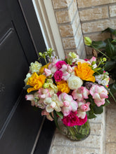 Load image into Gallery viewer, The Freestyle Vase
