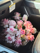 Load image into Gallery viewer, Pink Dahlias
