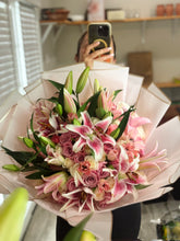Load image into Gallery viewer, The lilies and tulips bouquet
