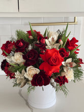 Load image into Gallery viewer, Moody Christmas Bloom Box
