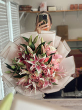 Load image into Gallery viewer, The lilies and tulips bouquet
