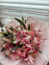 Load image into Gallery viewer, The lilies and tulips bouquet
