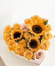 Load image into Gallery viewer, Texas Sunflowers
