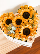 Load image into Gallery viewer, Texas Sunflowers
